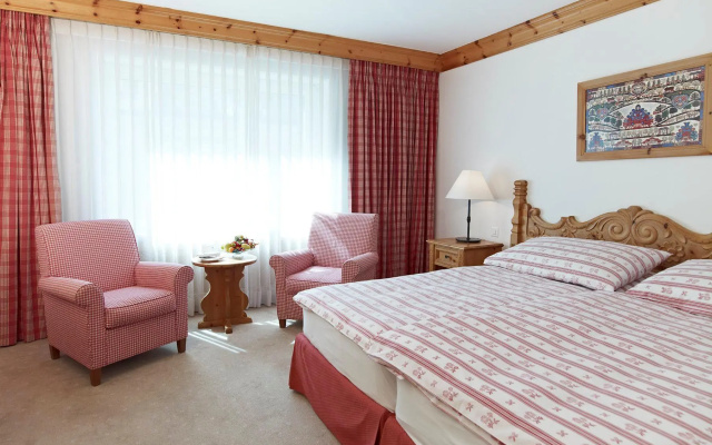 Crystal Hotel