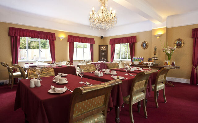 The Marstan Hotel