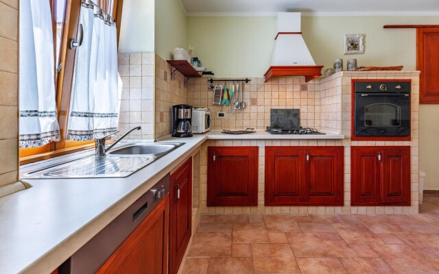 Amazing Home in Medulin With Wifi and 4 Bedrooms
