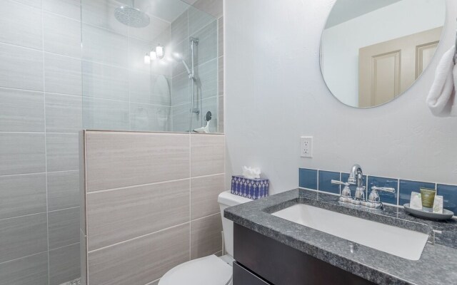 Four Seasons #4 - 2 Br Condo