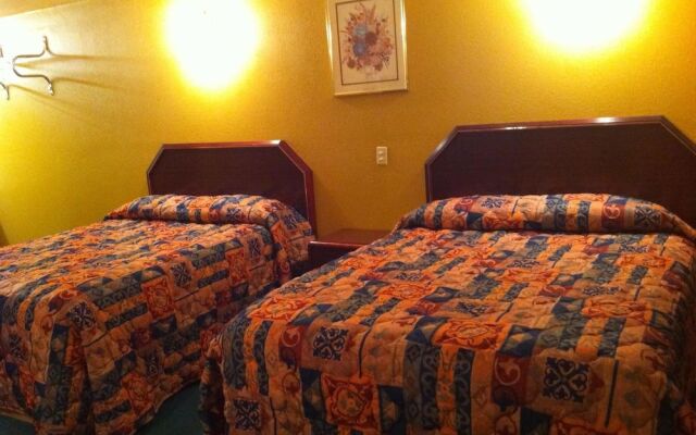 Regency Inn Bald Knob