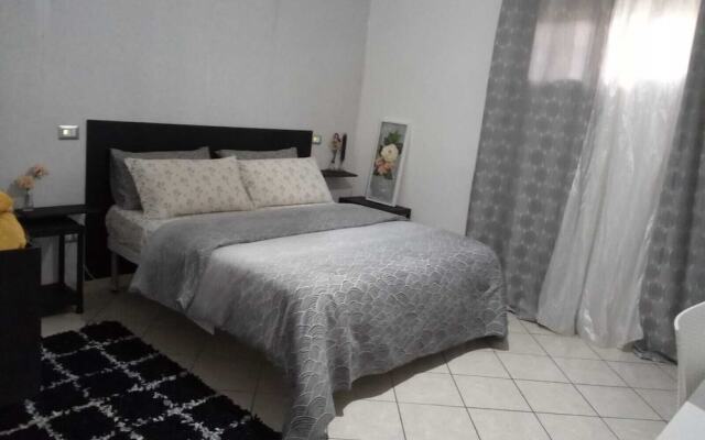 Le Chambre Petite B&B by holidayngo