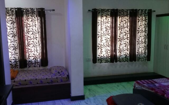 Hotel Divya palace & Restaurent