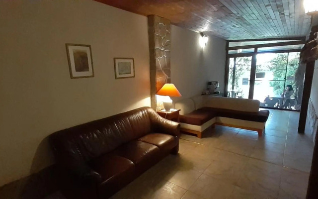 Семеен хотел Къща Тодорови