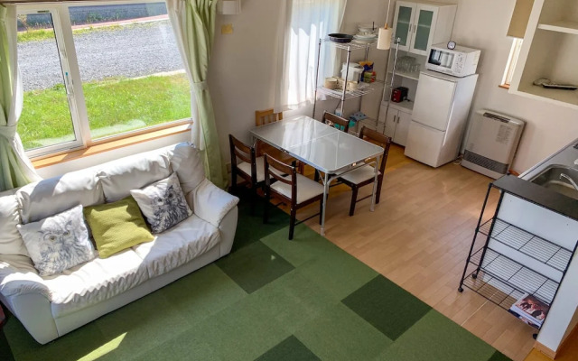 Trailside Apartments & Chalet