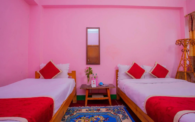 Oyo 412 Sunrise Moon Beam Hotel