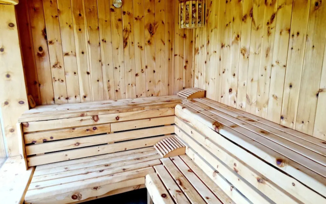 Nice Chalet in Klagenfurt With hot tub