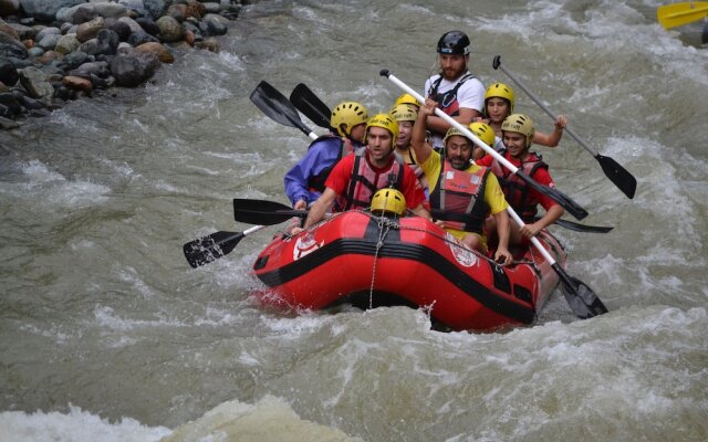 River Didi Hotel