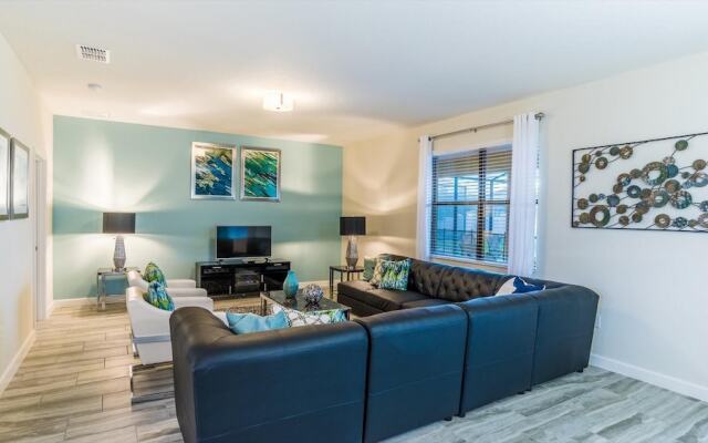 1495 Rolling Fairway Drive