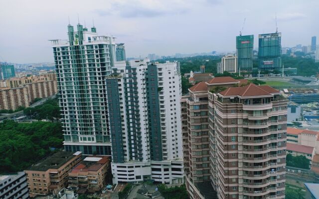 The Robertson by Matahari Suites