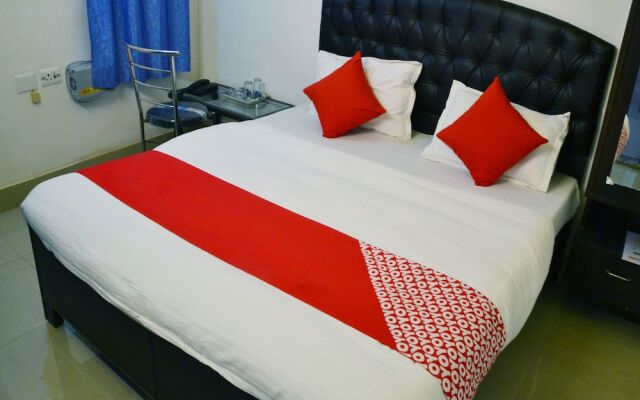 OYO 13086 Temple City Guest House