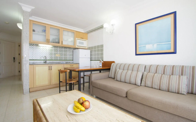 Plus Fariones Apartamentos