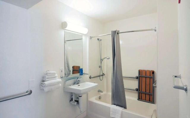 Motel 6 Mammoth Lakes, CA