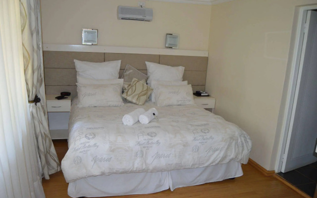 Crystal Rose Lodge