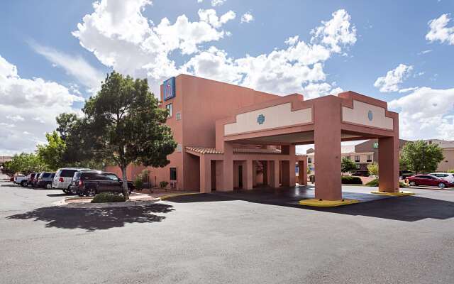 Motel 6 Page, AZ