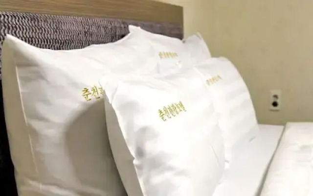 Chuncheon Central Hotel