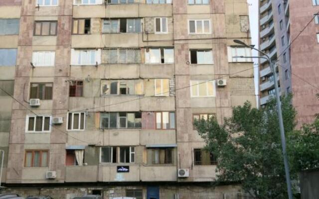 RC on Sayat-Nova avenue 21