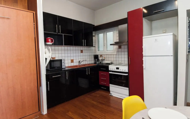 Stylish Sauna Retreat Apt in Gazi