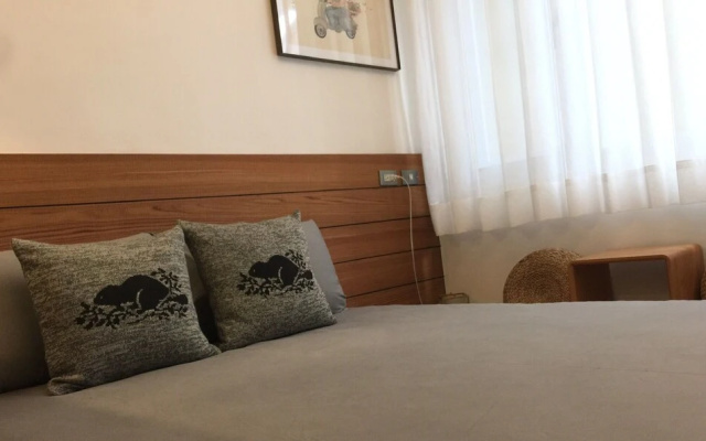 Roomi House 2