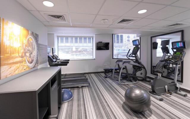 Candlewood Suites Baltimore - Inner Harbor by IHG