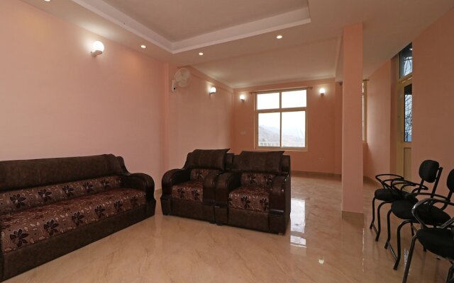 OYO 11541 Misty Heights