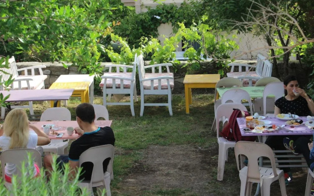 Ilyada Hotel