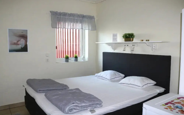 Kärraton Vandrarhem - Hostel