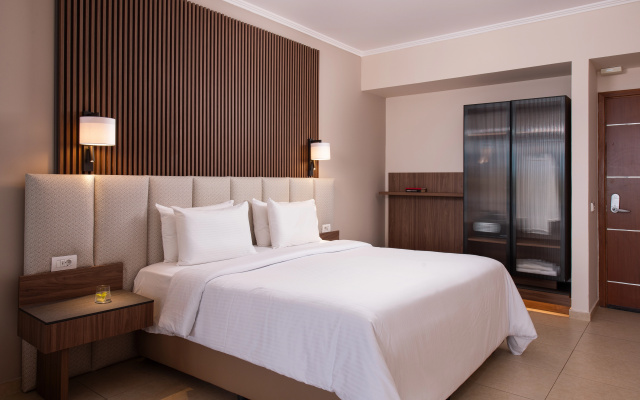 Kresten Royal Euphoria Resort
