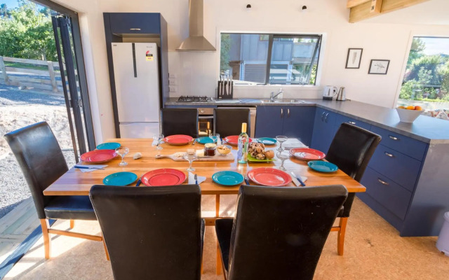 Tapu Bay Treasure - Kaiteriteri Holiday Home