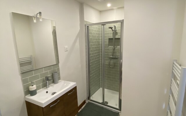 L ancien Cafe - Luxury Suites and Gites