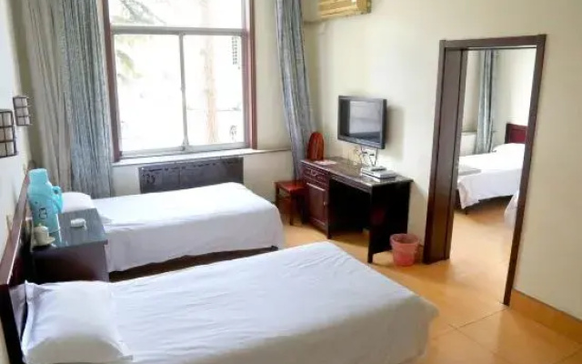 Changyi Hotel