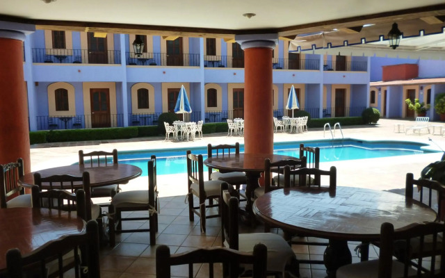 Hotel Santa Helena Plaza