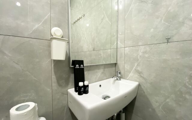 Cozy Stay Studio At Sayana Bekasi Apartment