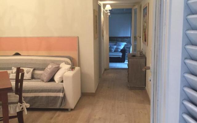 Ala Garden Apartment