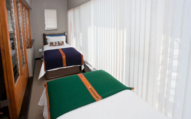 Miles B&B Guesthouse