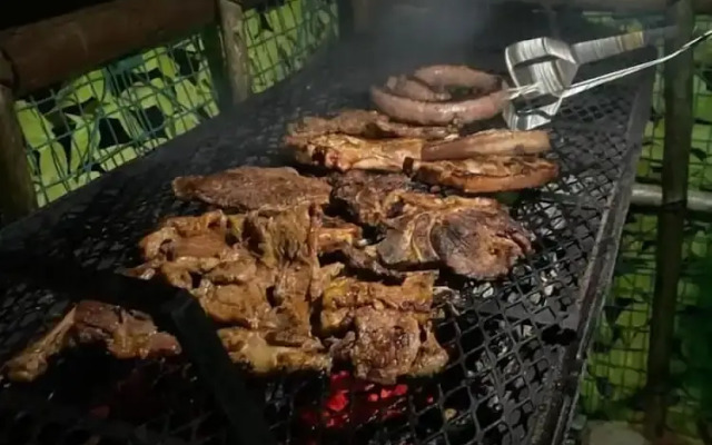 Bush Adventure Guest House