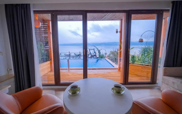 Sapanca Villa Suite