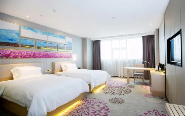 Lavande Hotels·Chengdu Xihe Bolin Square