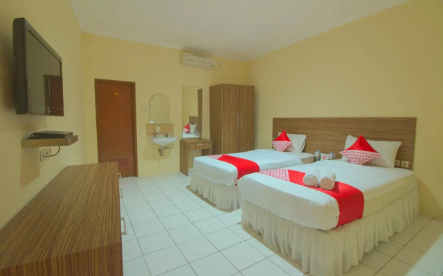 OYO 688 Grand Pakidulan Hotel