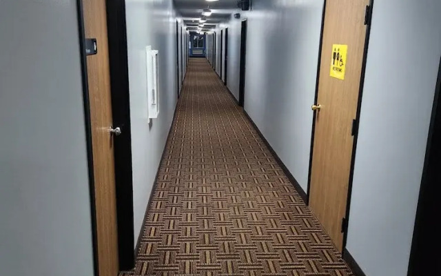 Super Star Inn & Suite Lincoln Crete
