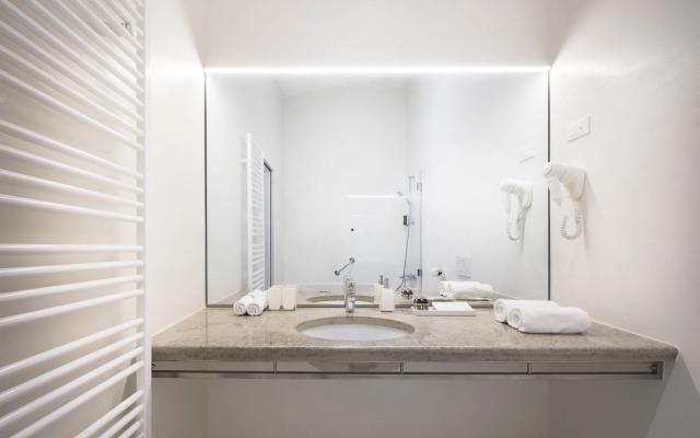 Rivalmare Boutique Hotel