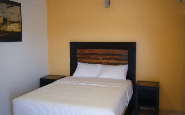 Happy Express Hotel