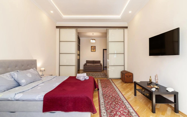 Apartment on Tamanskaya 3/4