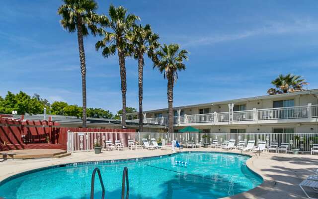 Motel 6 Santa Maria, CA - South
