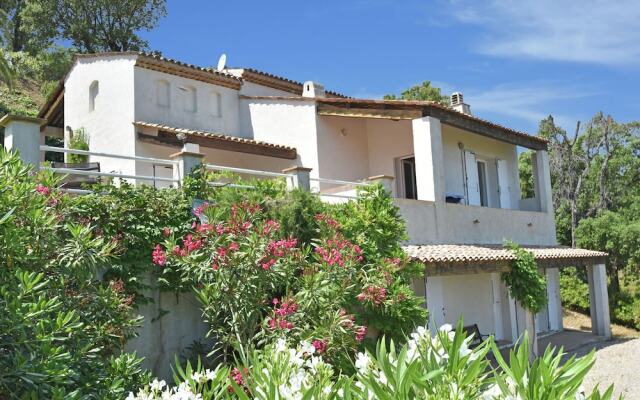 Beautiful Family Villa With Private Swimming Pool