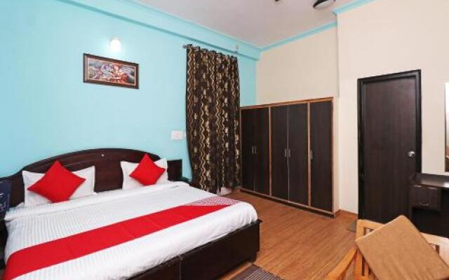 Oyo 27891 Hotel Binsar Rooms