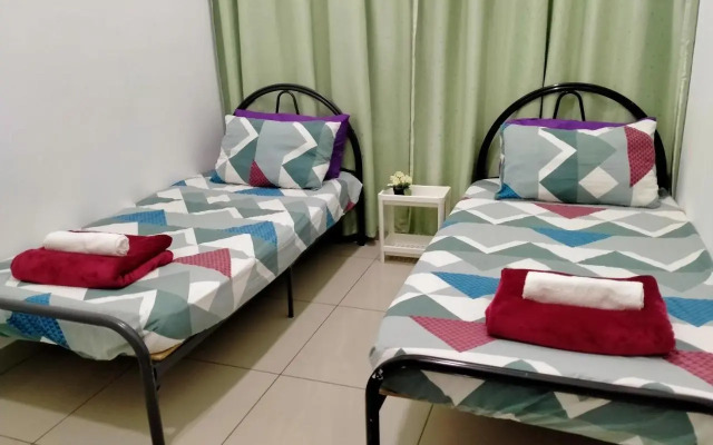 Austin Regency Pool View 6pax add2