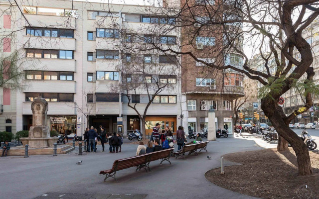 Via Augusta Apartments