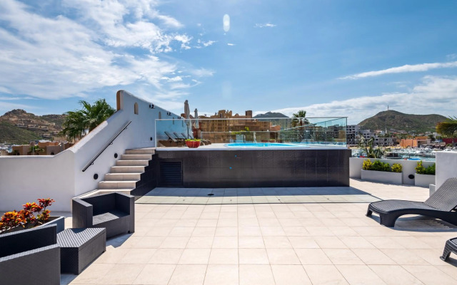 Studio Suite at Marina Cabo Plaza