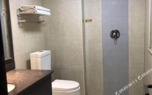 Yifeng Hotel